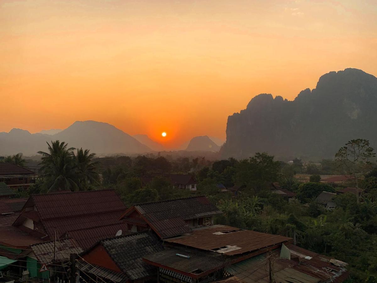 Bountang Mountain View Riverside Hotel 万荣 外观 照片