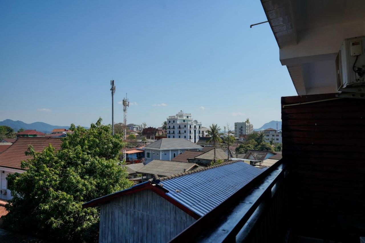 Bountang Mountain View Riverside Hotel 万荣 外观 照片
